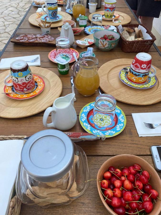 Bed and Breakfast Le Radici Monopoli Zewnętrze zdjęcie